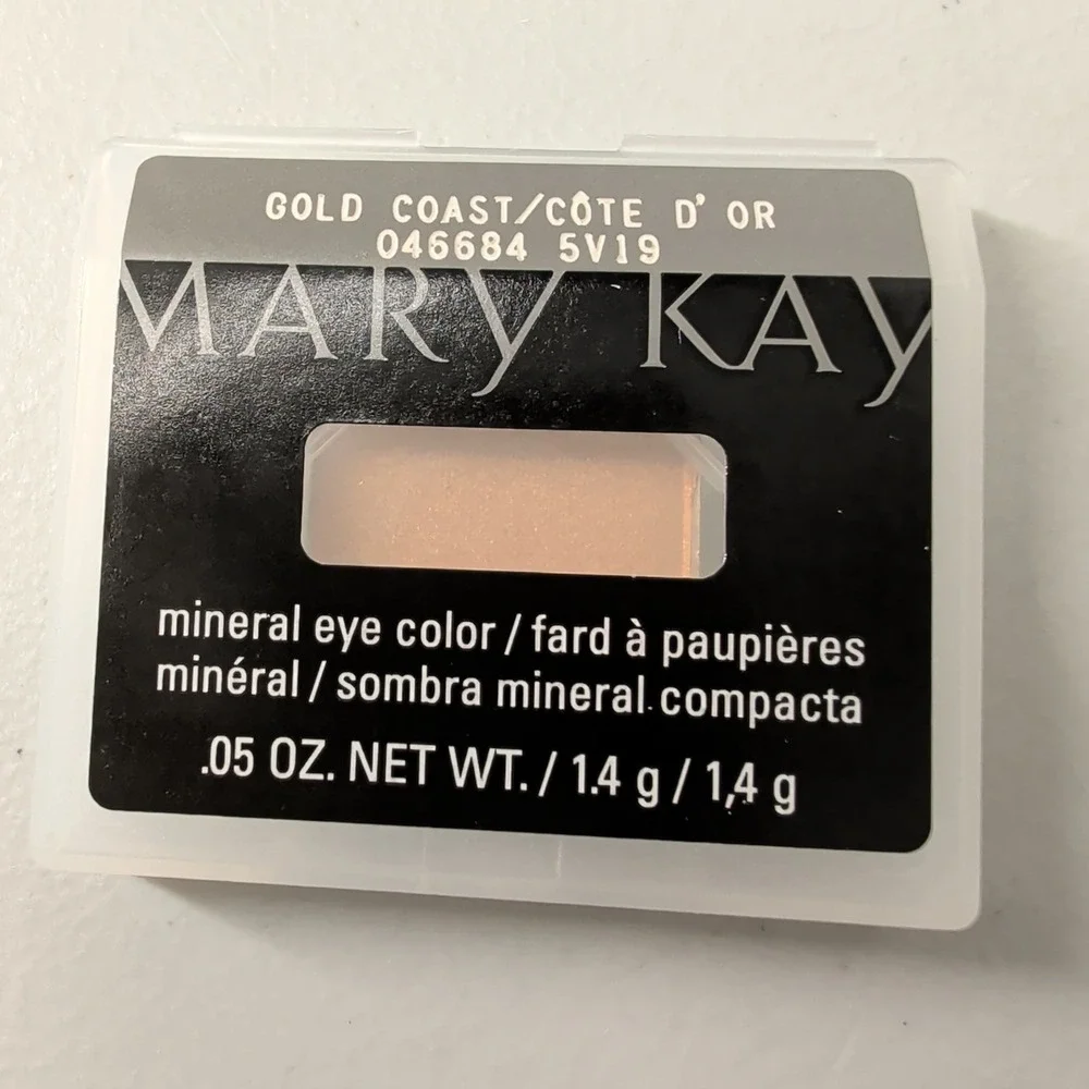 Mary Kay Mineral Eye Color Gold Coast Shimmer Eyeshadow .05 oz 046684 5V19